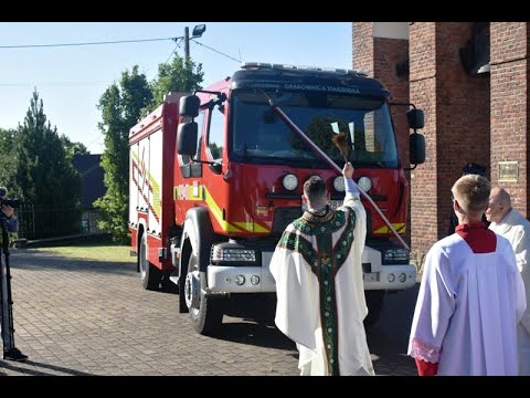 Poświęcenie wozu dla OSP w Grabownicy Starzeńskiej