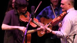 Roanoke - John Reischman & the Jaybirds with Molly Tuttle, John Mailander and Bill Evans