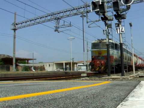 Carburante per Pomezia con E655 061 grigio blu