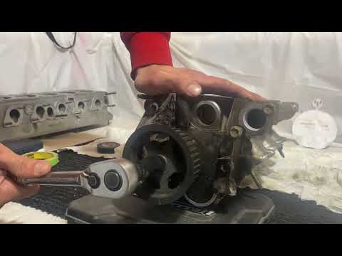 Isuzu series - Why you MUST clock heads when Timing your engine Explained and demonstrated