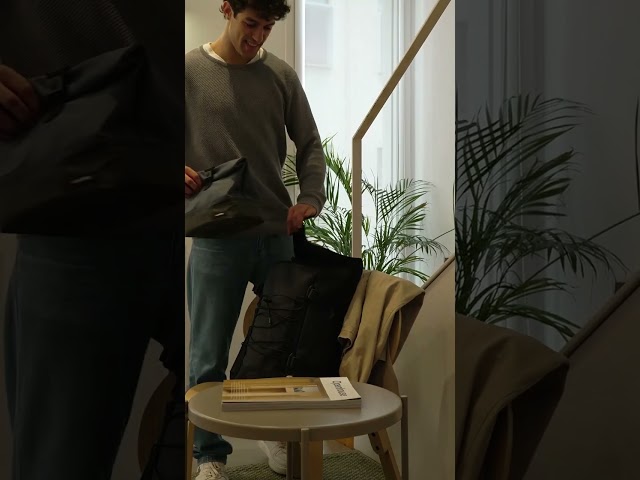 Vídeo relacionado con Iris Barcelona - Daily Tote Bag Kilim 15L, Bolsa Térmica Porta Alimentos 2 en 1 con Compartimento Isotérmico, Bolso Tote para Mujer Elegante y Funcional para Trabajo, Universidad o Picnic