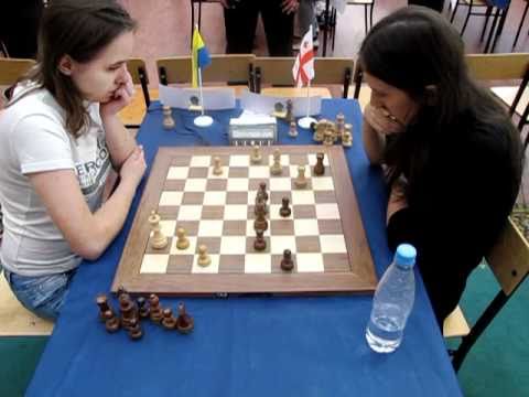 2010-09-15 GM Muzychuk - Deysi World Woman Chess Blitz EGF 10 04*