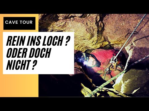 Höhle - Der Schacht im Schacht, Abseilen durch Engstelle