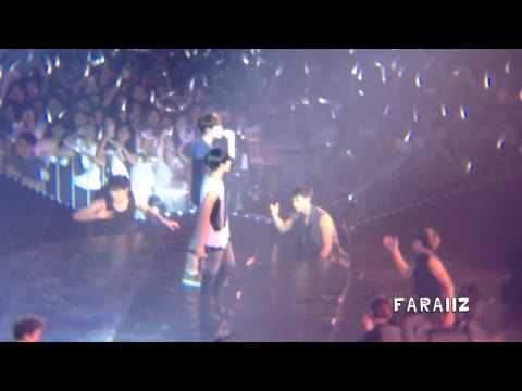 [Fancam] 140913 EXO Moonlight & D.O Solo @ The Lost Planet In Bangkok