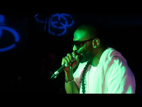 Logic feat Daddy Freddy_Wild Wild West {Live Performance}