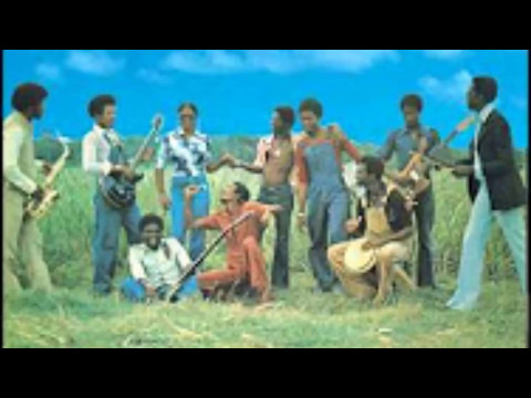 SHOO BLAK live 1977.. Kembe dom.. vocal Blagueur et Vava