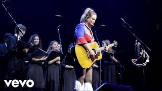 Miranda Lambert - Tin Man (with Lindale High School Choir on Tour)