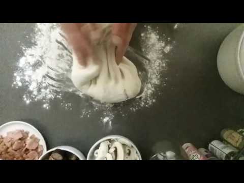 How to make pizza from scratch (The Ultimate guide to pizza making)