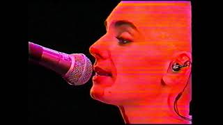 Sinéad O&#39;Connor - &quot;I am stretched on your grave&quot; - Chile 1990 (INCOMPL.)