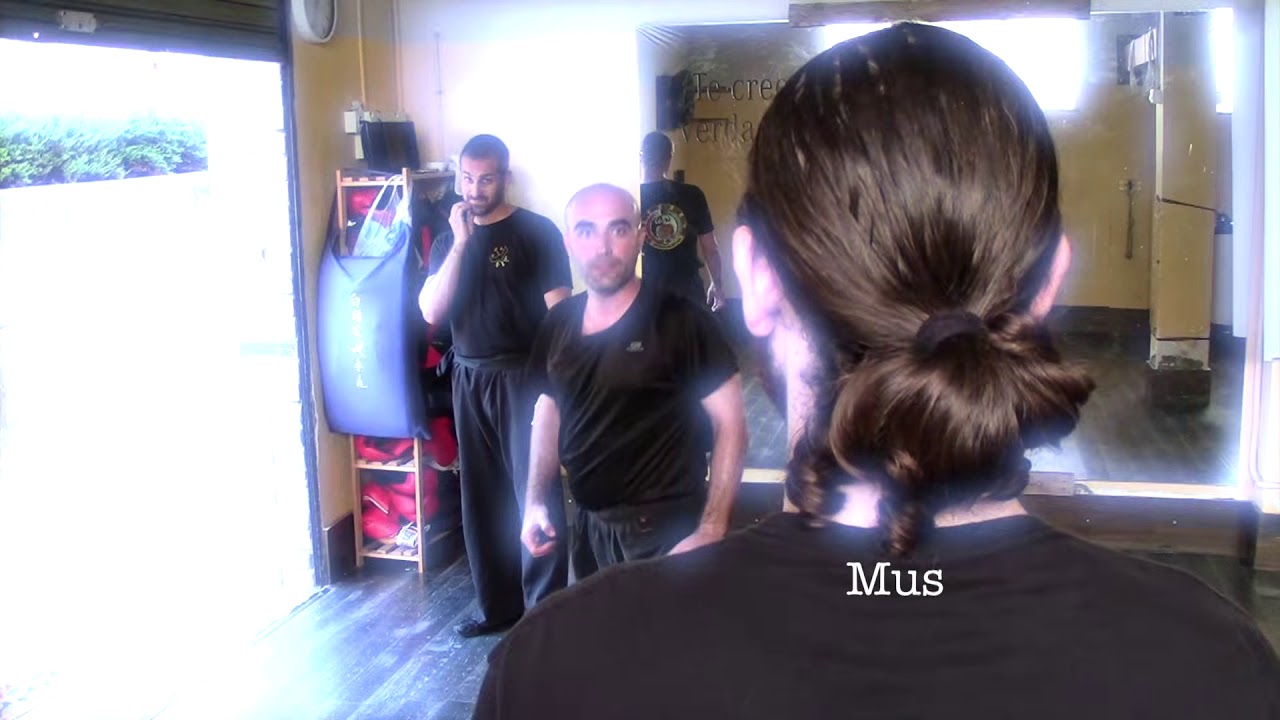 Ideas -6 (dos oponentes-ataque callejero)