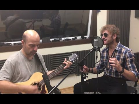ILko Vasilev-BAZiLEO и СВЕТЛИН СТАЙКОВ - "Любовта е една" (Acoustic Version)