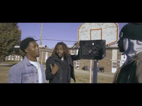 Zave O'Comma's - A Day On The Block (Feat. TrapSteve)