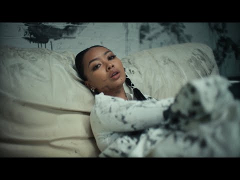 Griff - last night's mascara (Official Music Video)