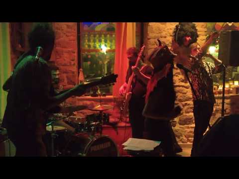 Patatatiti - Saturar, live στο "Μεγάλο μας Tσίρκο", Πάτρα