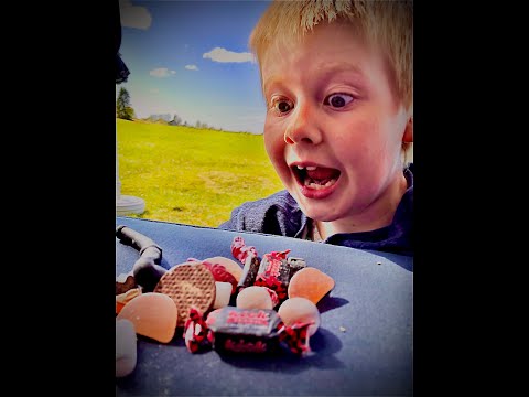 M.D. Sweden betygsätter godis!!! 🌞🍭 🍬   Bonus video❤️ ❤️ ❤️