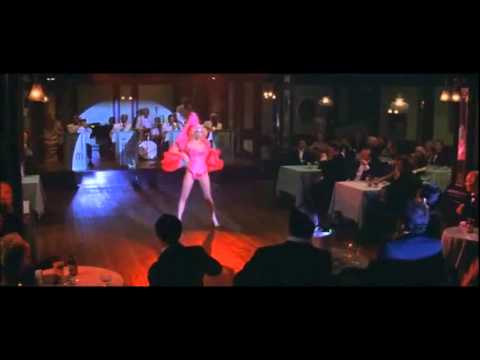 Victor Victoria "Chicago Illinois" clip