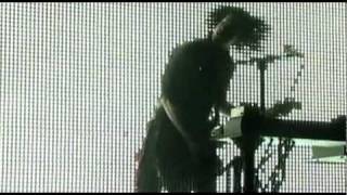 Nine Inch Nails - The Great Destroyer (Español Subs) Live HD