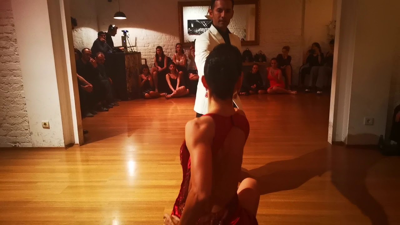 Miguel Calvo & Pelin Ercan Calvo @333(4/5)