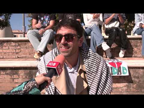 Sapri in Piazza San Giovanni: Studenti e Cittadinanza Unita per la Pace e Contro il Genocidio