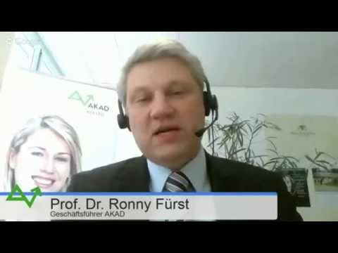 Interview mit AKAD Geschäftsführer Prof. Fürst