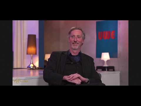 Der Reverend vom EROTIC ART MUSEUM / Hamburg, erzählt über pXXy PORN