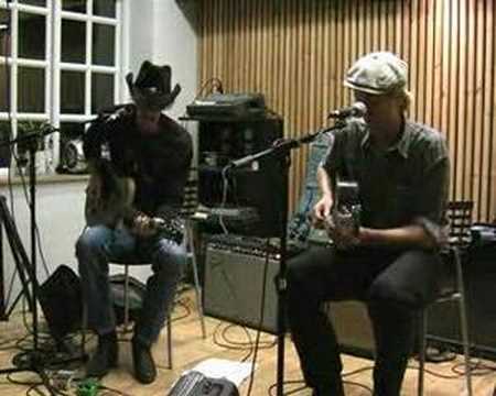 H.P. Lange & Kenny Brown: Too many Drivers at the Wheel