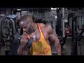 MUTANT IN A MINUTE - IFBB Pro Johnnie O Jackson - Bicep Curls @ Bev's Powerhouse NYC