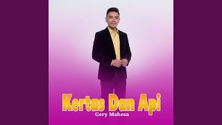 Download lagu Kertas Dan Api mp3