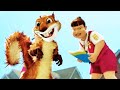 OVER THE HEDGE Clips Get The Food 2006