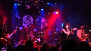 The Last Vegas - I&#39;m Bad (Valencia, Spain) 17/02/2012