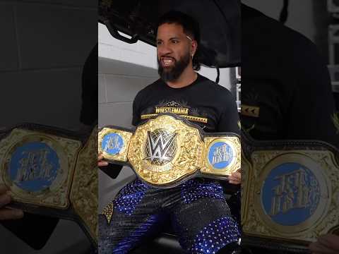 The blue accent pops, Uce! Congratulations NEW World Heavyweight Champion Jey Uso! 🔥🔥🔥