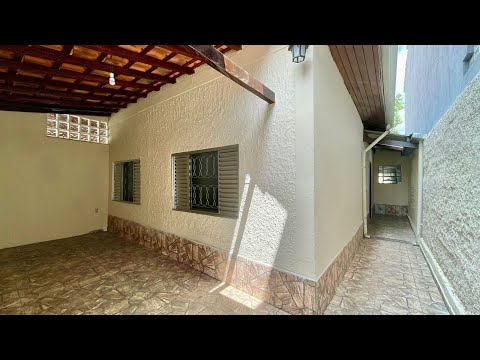 CASA EM SANTANA- 3 dormitórios- SJCAMPOS