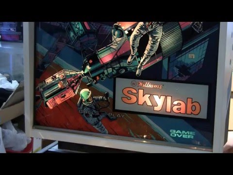 First Look: Williams Skylab pinball - www.PinballHelp.com