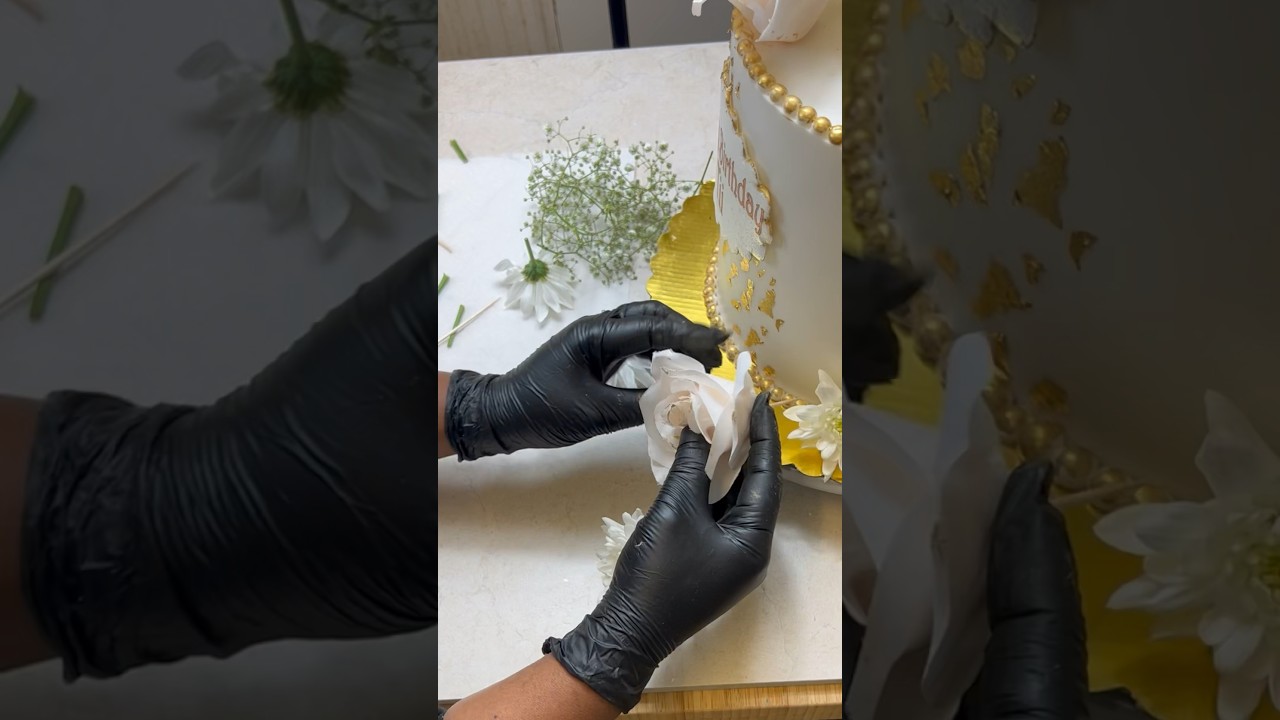 How to put fresh flowers on cake (food safe) #shorts #shortvideos