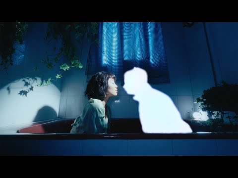 Siyan - Kissing Strangers (梦吻人) [Official Music Video]