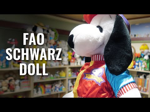 Snoopy & Belle FAO Schwarz Dolls - Snoopy Find | CollectPeanuts.com