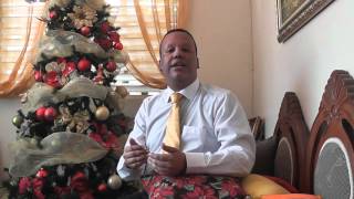 Críticas al servicio exterior y llamado de esperanza  matizan mensaje de Navidad de Frank Segura