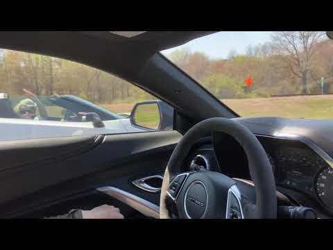 Chevy camaro 2SS 1le vs Chevy corvette stingray stock race