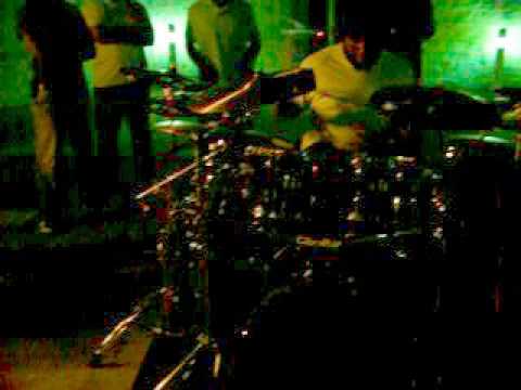 Clyde Frazier III's Graduation Shed, Neos