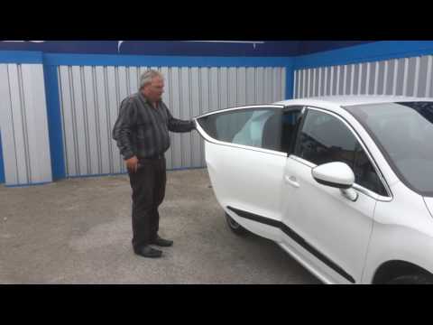 Star Trek car... Citroen DS4 (2012) - Steve's review