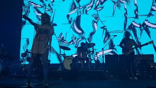 Pool - Paramore (Live in Manila 2018)