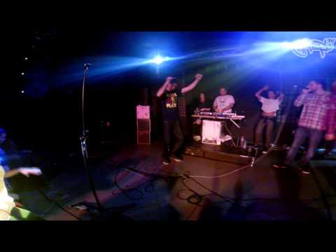 Zvezde Grajma - Djans Lajk Slomi Vrat (live) @ Qrtoshow