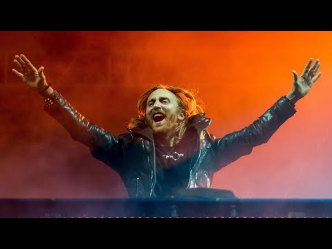 Bruno Mars - Locked Out Of Heaven Vs David Guetta - Metropolis Live @ Ultra Music Festival 2013