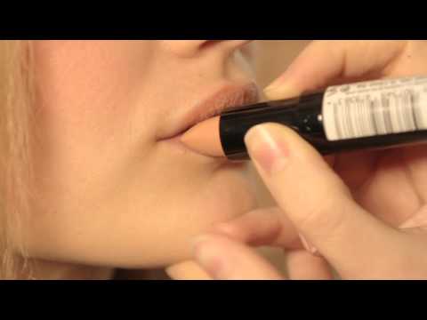 Kate Moss Gorgeous Nude Lip Look | Rimmel Spring Shade Collection