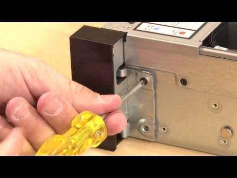 Lenovo ThinkSystem SR650 installing a rack latch