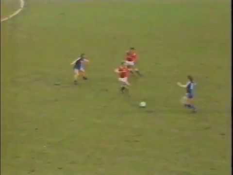 1984-85: Manchester United 3-0 Ipswich Town