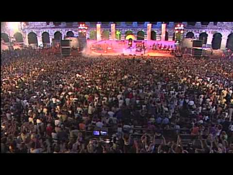 Oliver Dragojević - Morski Vuk (With Tony Cetinski) (Live)