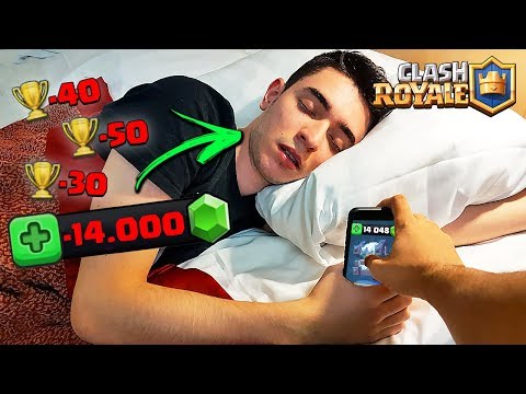 FLAKES DORMIU E TROLLEI A CONTA DELE INTEIRA!! CLASH ROYALE