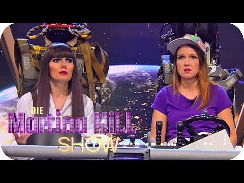 Rebecca und Larissa fliegen zum Mond | Die Martina Hill Show | SAT.1 TV