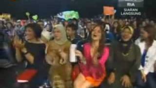 Download lagu Akim - I m Your's AF7 Konsert Minggu 9 mp3 Download lagu Akim - I m Your's AF7 Konsert Minggu 9 mp3